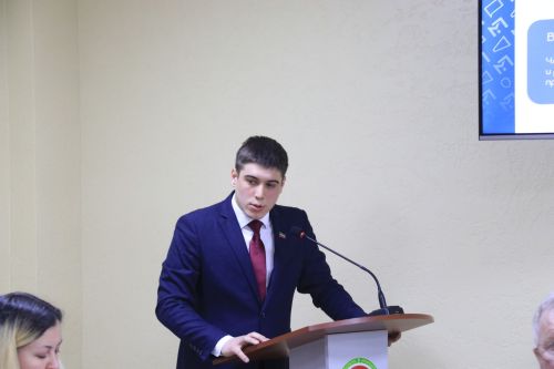 Молодежный парламент приступил к работе