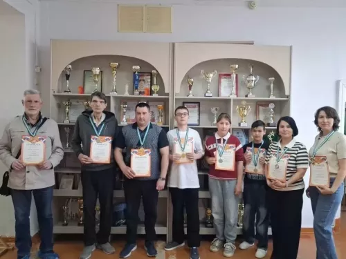 Невероятный успех серебряных волонтеров Ютазинского района в шахматном турнире