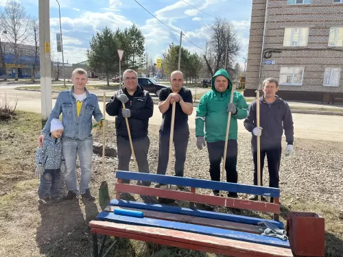 Чистота начинается с нас: как жители ТОС «Центральный» превратили свой двор в образец уюта