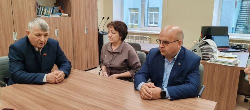В мечети Яссы-Тугая установлен минарет