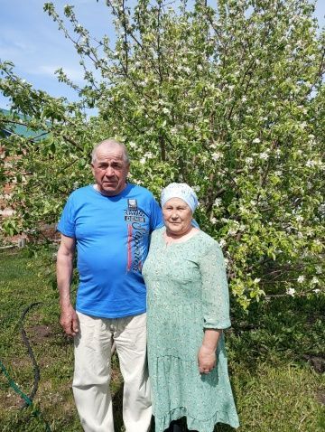 В селе Каклы-Куль поздравили семейные пары с Днём семьи
