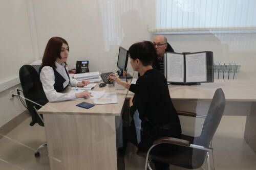 Эксперт Константин Апрелев перечислил ключевые моменты при оформлении квартиры в дар