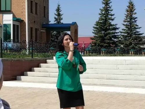 Песни, каша и единство