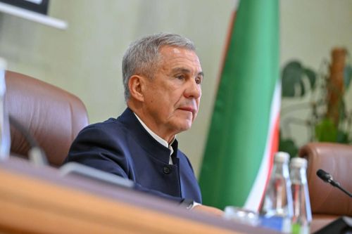 Рустам Минниханов поручил обеспечить высокий уровень проведения мероприятий ко Дню Победы в Татарстане