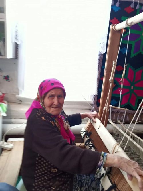 Женщина трудовой доблести