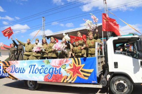 Бессмертный строй Победы – в Уруссу