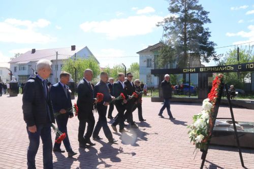 Бессмертный строй Победы – в Уруссу