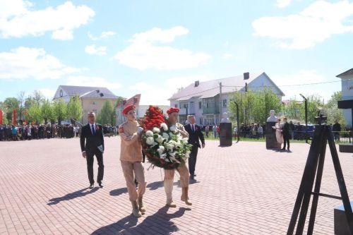 Бессмертный строй Победы – в Уруссу