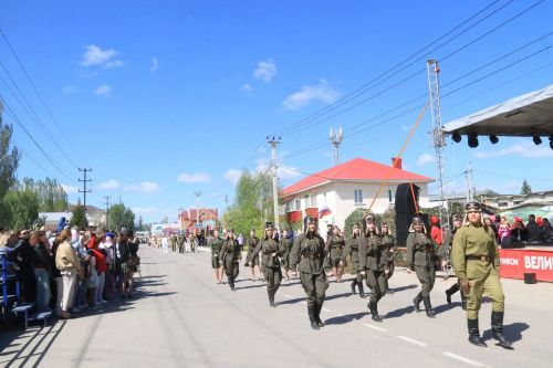 Бессмертный строй Победы – в Уруссу
