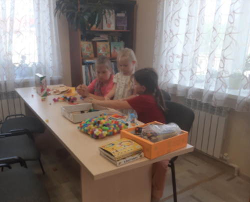 Игротека в библиотеке: время собираться вместе