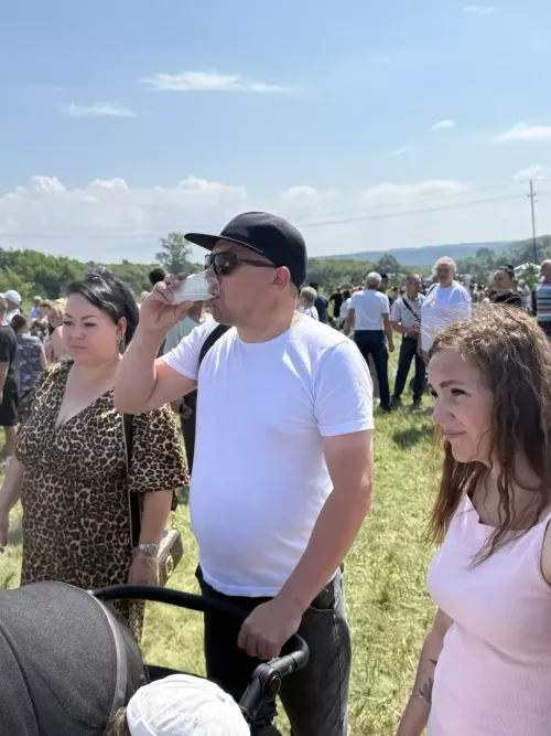 Кумыс в этот день пробовали все и мы тоже