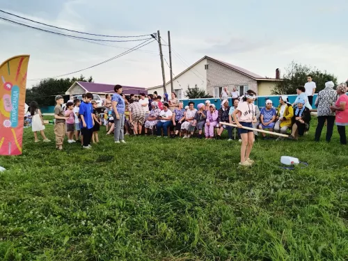 «Счастливые вместе»: в селе Байряка отметили День семьи, любви и верности