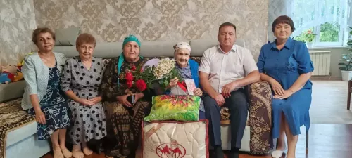 Светлый юбилей в кругу семьи