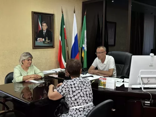 Жители Ютазинского района обратились к главе с насущными проблемами