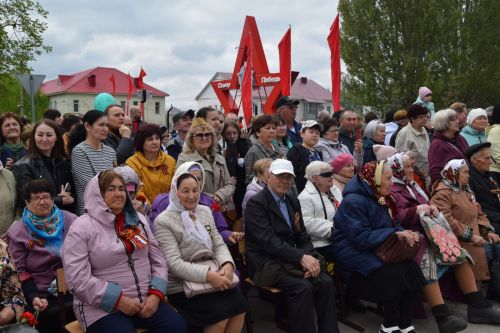 Ютазинцы 80-летие Великой Победы встретили обновленным мемориальным комплексом