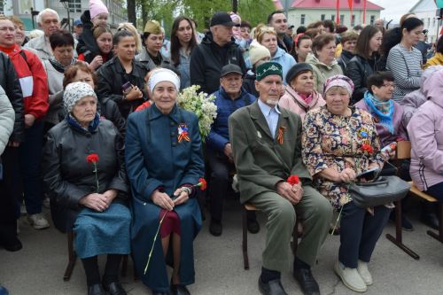 Ютазинцы 80-летие Великой Победы встретили обновленным мемориальным комплексом