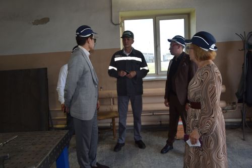 Наш район с рабочим визитом посетили представители Торгово-промышленной палаты: состоялся конструктивный диалог с представителями бизнес-сообщества района.