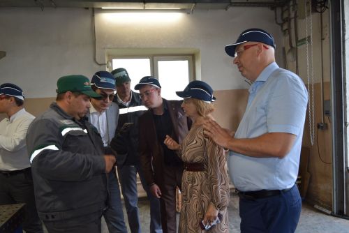 Наш район с рабочим визитом посетили представители Торгово-промышленной палаты: состоялся конструктивный диалог с представителями бизнес-сообщества района.