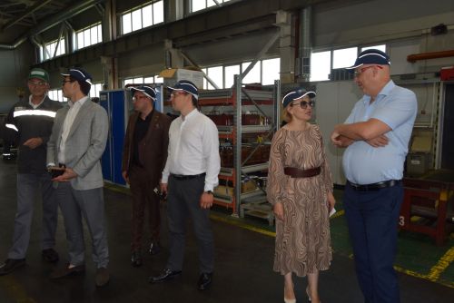 Наш район с рабочим визитом посетили представители Торгово-промышленной палаты: состоялся конструктивный диалог с представителями бизнес-сообщества района.