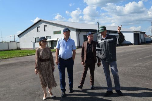 Наш район с рабочим визитом посетили представители Торгово-промышленной палаты: состоялся конструктивный диалог с представителями бизнес-сообщества района.