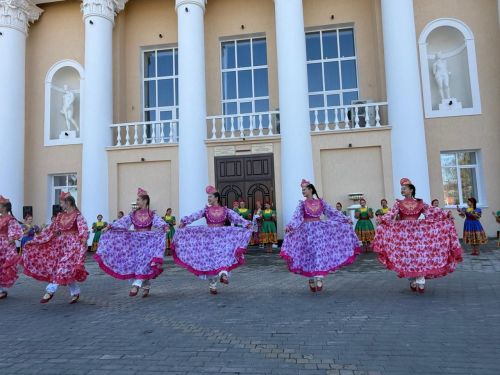 Распахнули двери обновленные очаги культуры