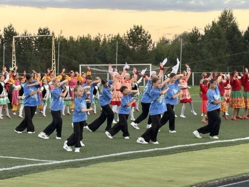Ютазинский район отметил 35-летие и День Республики грандиозным праздником