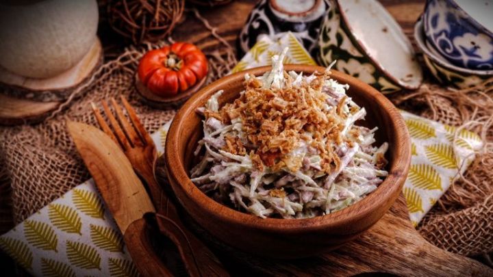 «Ташкент» - очень вкусный и необычный салат с востока.