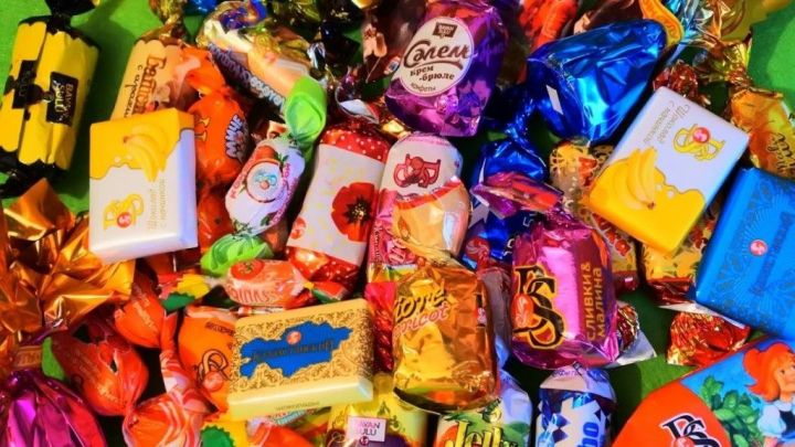 Росконтроль включил в черный список 5 из 7 российских конфет