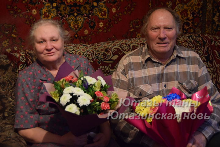 50-лет совместной жизни отметили Виктор и Анна Кравченко из поселка Уруссу
