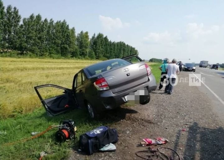 Один человек погиб и трое пострадали в страшной аварии на трассе М7 в Татарстане