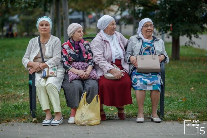 В Татарстане каждый 3 рубль из бюджета на соцподдержку направляется пожилым