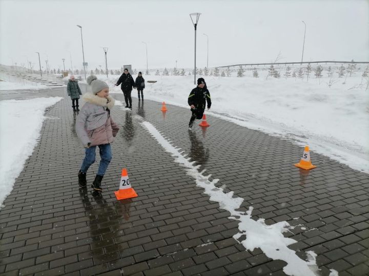 Каникулы – это возможность отдохнуть от уроков, домашних заданий, от трудной четверти