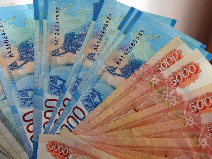 В Татарстане хотят&nbsp;повысить среднюю зарплату до 70 тысяч рублей