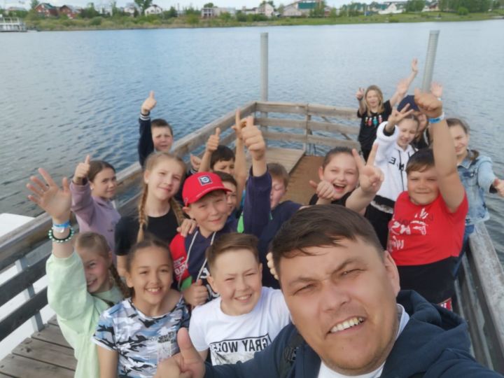 Ученики Уруссинской гимназии 31 мая&nbsp;по экскурсионной программе посетили г.Альметьевск