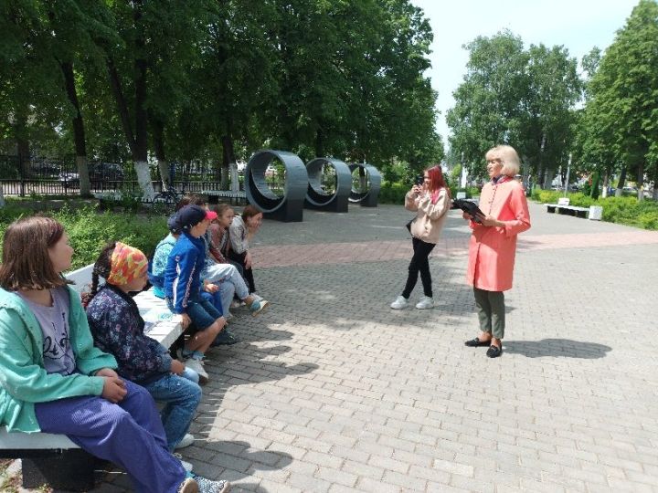 В Уруссу для отдыхающих детей провели викторину «Читаем Пушкина»
