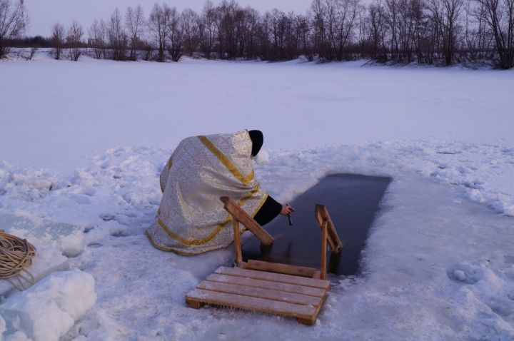 Меры безопасности при купании в праздник Крещения Господня