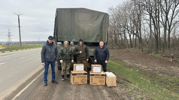 Глава Ютазинского района лично отвез гуманитарную помощь в зону СВО