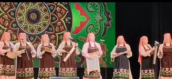 Абсалямовский фольклорный коллектив — вновь дипломант