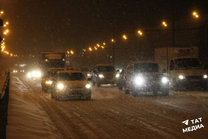 В Татарстане 13 февраля ожидаются метель и гололедица на дорогах