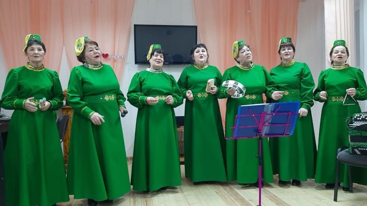 Ансамбль «Дулкын» в городе Бавлы с благотворительным концертом