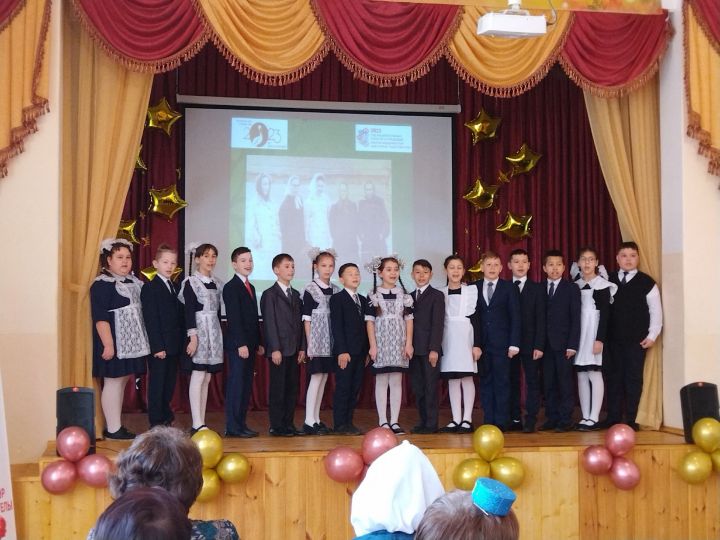 В Ютазинской школе прошел межрегиональный семинар учителей татарского языка и литературы