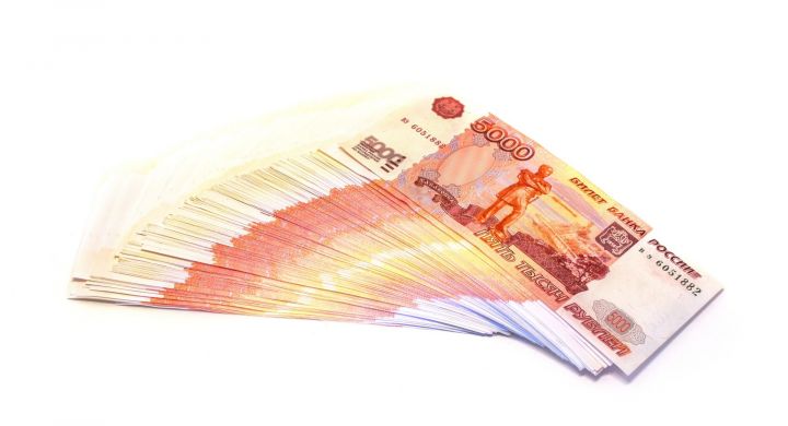 В Татарстане с начала года приставы взыскали с фирм 32 млн долгов по зарплате