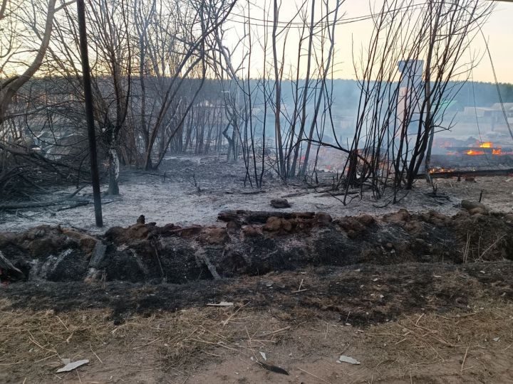 В Татарстане сожженный мусор стал причиной крупного пожара