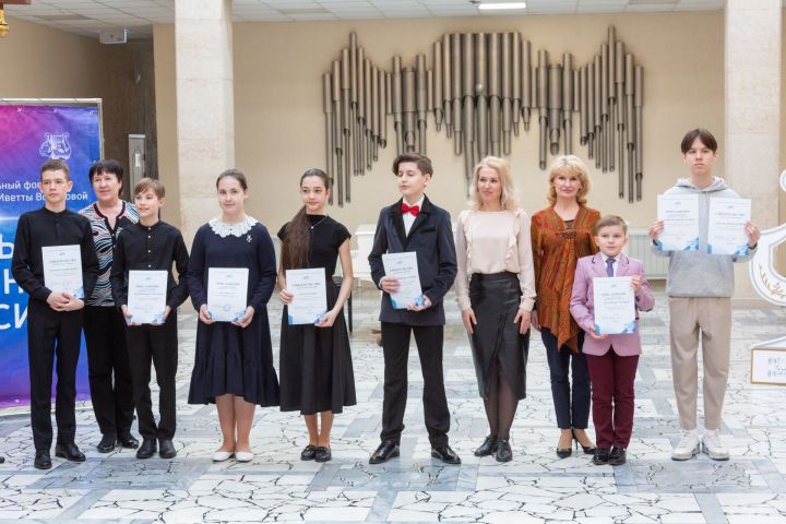 Челнинские школьники стали стипендиатами фонда «Новые имена»