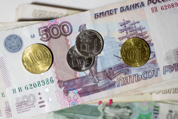 Жители Татарстана будут платить налог со вкладов уже в 2024 году