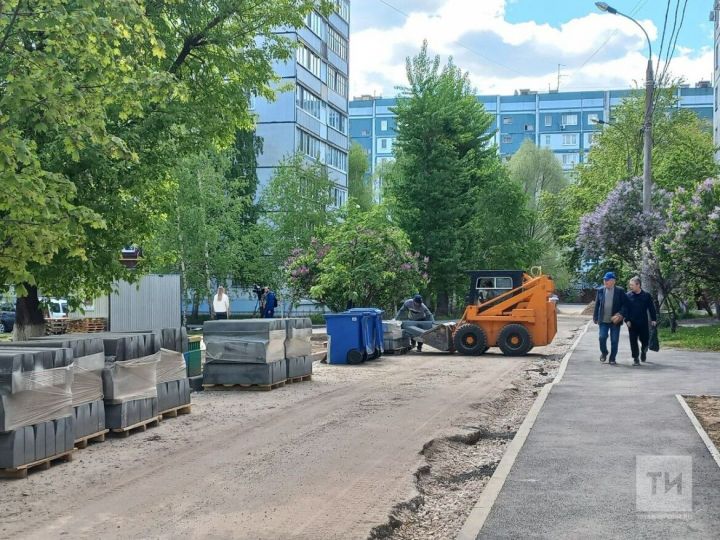Жителям Татарстана предложили выбрать парки и дворы для благоустройства