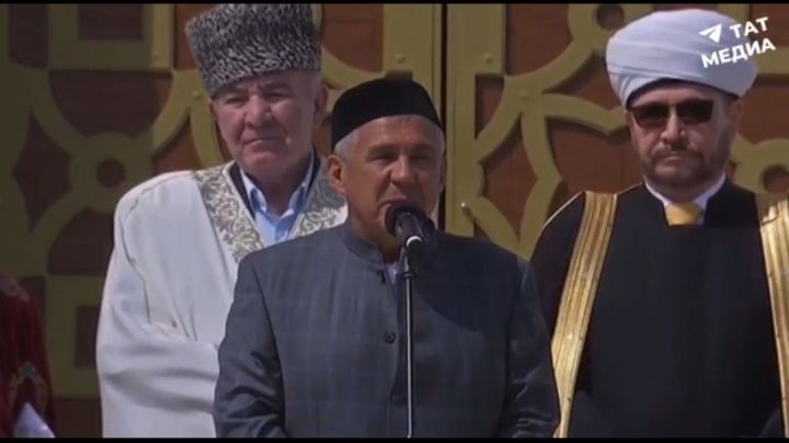 Рустам Минниханов: «Пока есть Булгар, будут жить наша религия, язык, традиции»