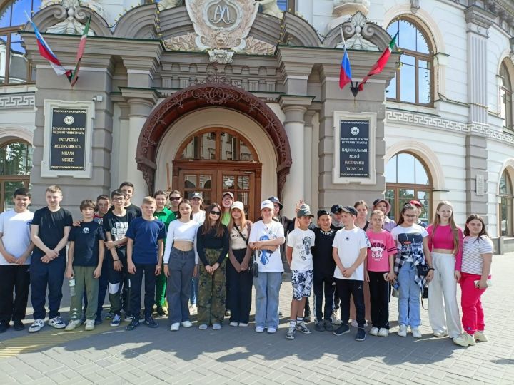 Ученики Уруссинской гимназии побывали на экскурсии в городе Казань