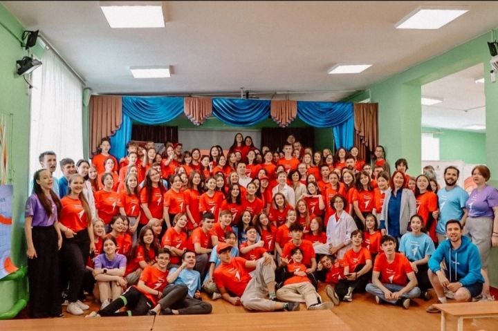 Учащаяся гимназии Диана Шакирова  приняла участие в профильной смене «Первые новаторы»