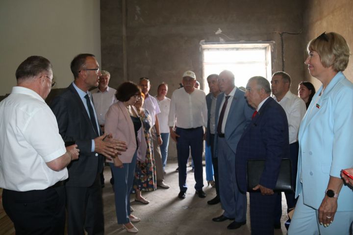 Члены Комитетов Госсовета РТ с рабочим визитом посетили Ютазинский район